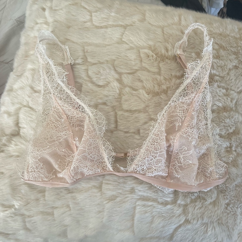 Victorias Secret white lace bralette